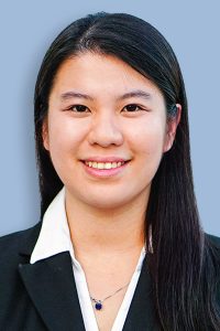 Yiwen Shi